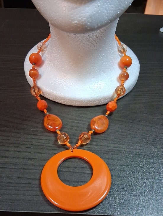 Vintage Jewelry - Vintage Orange Circular Pendant Necklace
